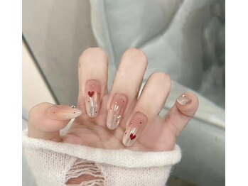 リラネイルサロン/バレンタインスペシャルデザイン