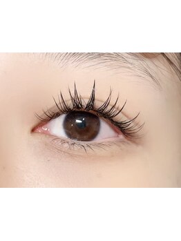 ボリュームのある目元にしたい