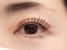 ナチュラリー(Naturally)/パリジェンヌラッシュリフト