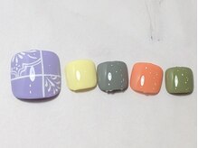 ネイルブレイク リリア(Nail Break lilia)/【初回オフ無料】カラフルネイル