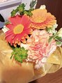 ミルキー 花のプレゼント♪ミルキーの玄関を彩ってくれています(^^)