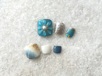 08ネイル(08 nail&school)/夏フットトレンドデザイン