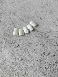 ニュアンスホワイト