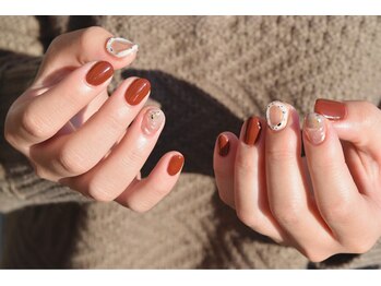 ネイルサロン アトリエ エフ(atelier efu)/【ミキ担当】ニュアンスネイル