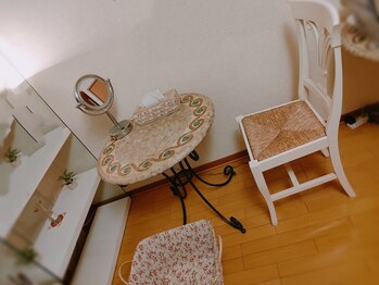 イーズサロン 八木店/カウンセリングルーム