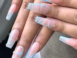 可愛いライトブルーネイル