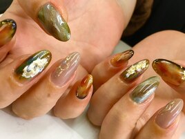 多彩アートでも肌馴染み◎♪