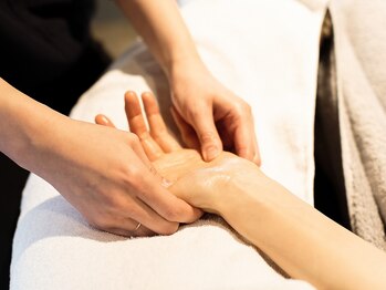 アモン(amon)/~ハンドマッサージ~