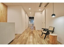 ザ リフォーマー(the REFORMER)の雰囲気（姿勢を綺麗に♪猫背は肩こりの原因？猫背を改善してお悩み解消！）