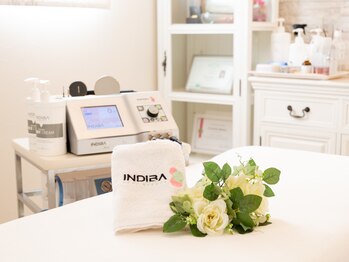 サロン カトレア(Cattleya)/