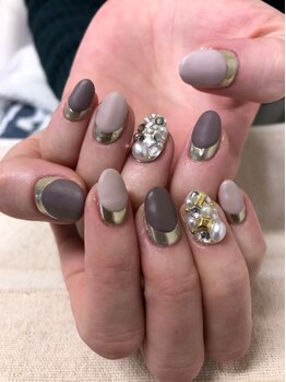 ネイル ミークス(NAIL meeks)/ゴージャスビジューアート