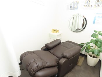 ザ ファーストサロン(The First Salon)/フェイシャルルーム