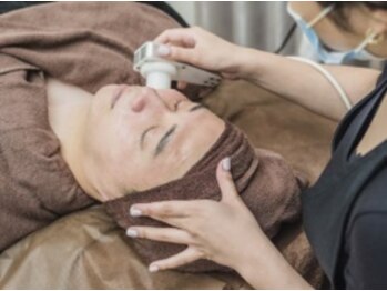 トランザット 六本木店(TransATT)の写真/【メンズ美容専門☆】しわ・たるみ・ほうれい線を改善◎年齢を感じさせないお肌と小顔へアプローチ。