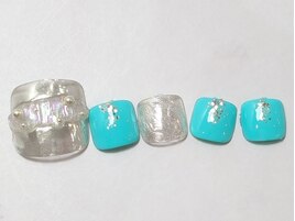 【初回オフ無料】華やかネイル