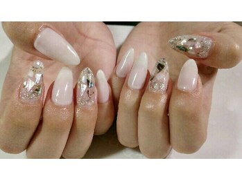 リット(Total beauty LIT)/Ａｒｔ4本し放題￥6400