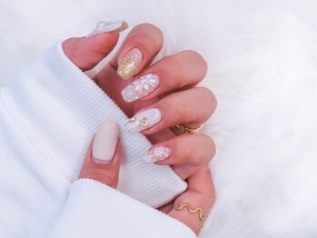 上品♪ホワイトネイル