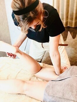エレラビューティー(ELERA beauty)の写真/知識豊富なオーナーによる“結果重視”のオールハンド施術で満足度◎一人一人のお悩み解消・理想を叶えます