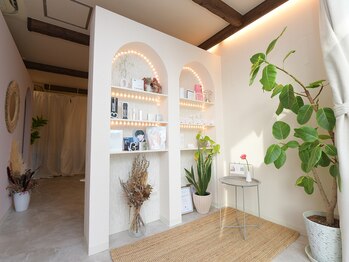 エデルビューティー(ederux beauty)/カフェのような入口◆