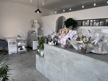 アヴニール(Avenir)の雰囲気（落ち着いた店内♪）
