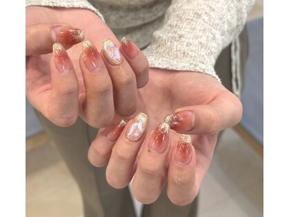 ネイル アンド アイラッシュ フルール 横浜店の写真
