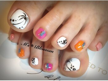 ネイルサロンアンドスクールエムズブロッサム(Nailsalon & school M's Blossom)/定額制ジェルＦＯＯＴコース