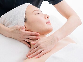 エヴァーグレース プレミシャス 心斎橋店(EVER GARACE Premycious)/FACIAL>デコルテマッサージ