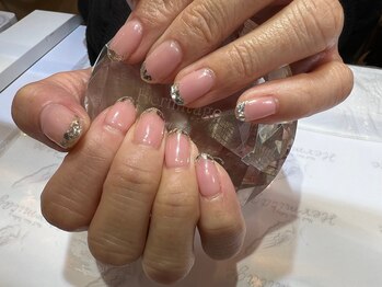 ネイルケアサロンエルミタージュ/ガラスフレンチ