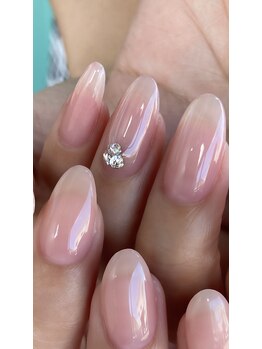 サフィールネイルサフィールネイル(Saphir nail)/Vカットストーン