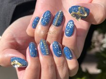 ベル(Belle)/ブルーキラキラネイル♪