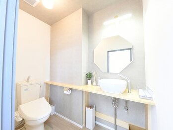 シナレ(Sinarae)/内観の様子