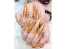 ラッキーネイル(lucky nail)