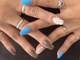 ワンカラー×ホロ