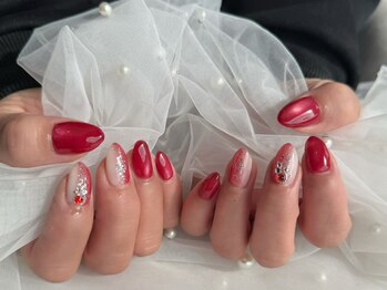 ビジューネイル/大人可愛い