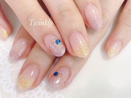 シンプルアートのシーズンネイル