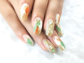 涼しげなクリアネイル