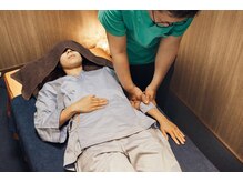 自由が丘マッサージ 千川店/施術風景10【千川/眼精疲労】