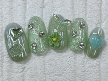 ハニービービー(Honey Bee Bee)/オーロラフラワーネイル