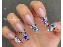 アンジェリーク(Angelique)/スワロフスキーでキラキラネイル