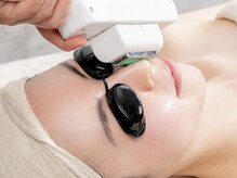 キャロリーヌ新宿店