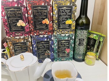 ヴェヌスタ サカイ(VENUSTA SAKAI)/週で変わるハーブティー♪