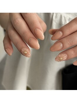 ビューティーサロンミヤ(miya)の写真/上品シンプルからさりげないアートまで♪あなたらしい指先をご提案