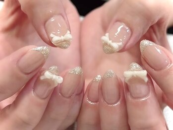 ネオリーブドレスネイルアンドアイラッシュ(Neolive dress nail&eyelash)/＊持ち込みフレンチ＊￥9500から