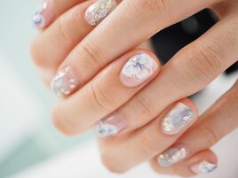 グラデーションフラワーネイル