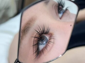 愛 ラッシュ アウラ(AURA)/6Dボリュームラッシュ