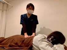 グロウ鍼灸整体院 新井薬師院(GLOW鍼灸整体院)