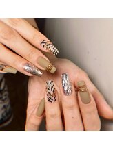 クイーンズビューティーサロン 新宿本店(Queen's beauty salon)/チップアートやり放題&つけ放題