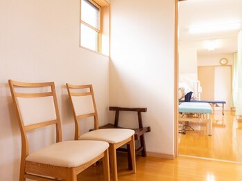 カイロプラクティックライフ/待合室