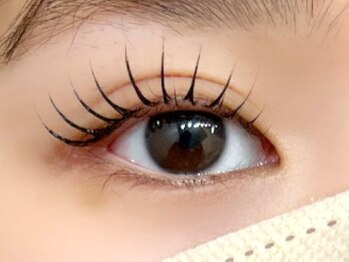 ラウ(Lau)の写真/まつげが短い/少ない/逆さまつげ等のお悩みに寄り添う安心のカウンセリング力が高評価◎理想の目元が叶う!