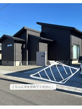 ミューネ(muene)/駐車場