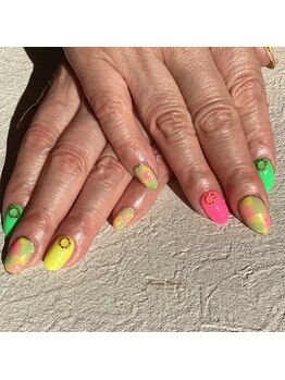 オーサムブロッサム 茅ヶ崎店(AwesomeBlossom)/カラフルポップ